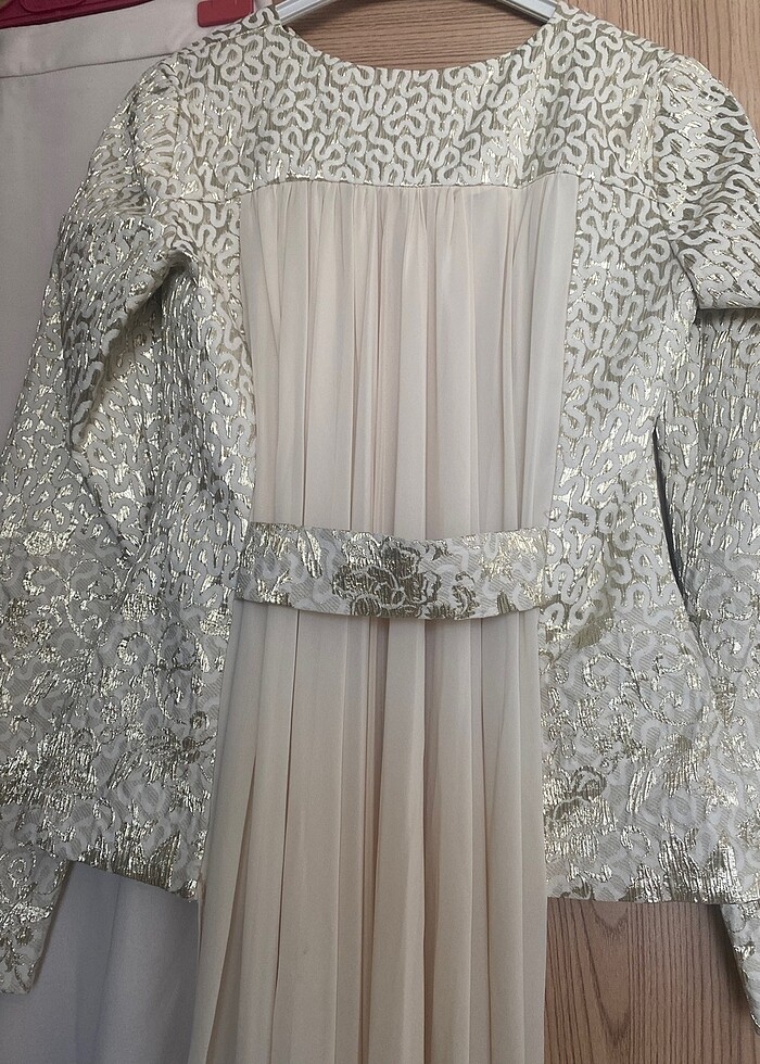 Tesettür abiye takım - Görsel 3