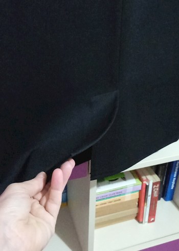 Kemer Detaylı Siyah Midi Kalem Etek - Görsel 3