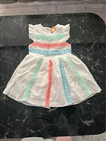 Dantelli Bebek Elbisesi