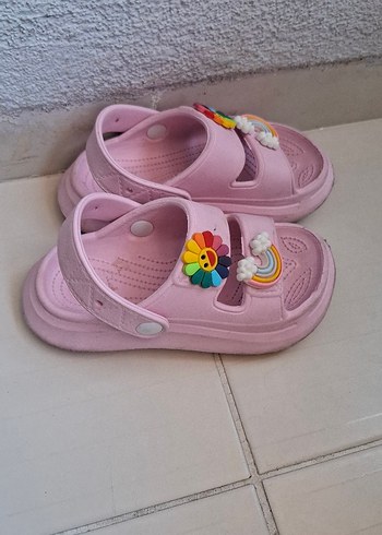 Kız Çocuk Pembe Bağcıklı Terlik