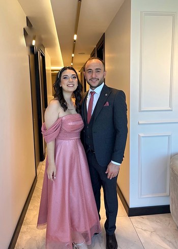 Pudra Pileli Straplez Uzun Abiye Elbise