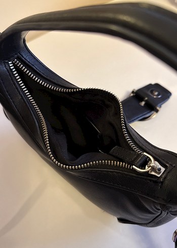 Siyah Deri Tokalı Kadın Çanta - Görsel 6