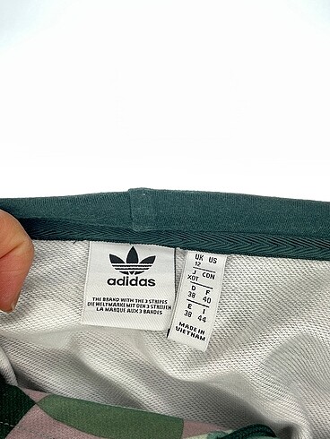 38 Beden çeşitli Renk Adidas Sweatshirt %70 İndirimli.