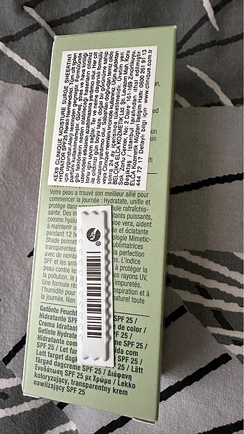 Clinique Moisture Surge Sheertint Hydrator SPF 25 - Renkli Nemlendirici
