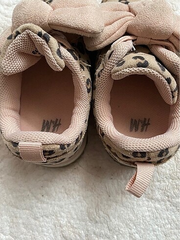 22 Beden pembe Renk H&M bebek ayakkabı