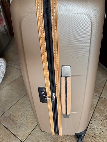  Beden camel Renk Samsonite büyük boy bavul