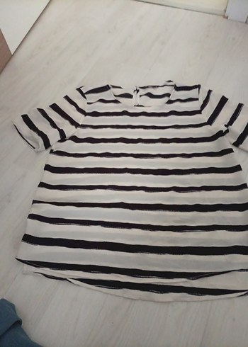 Çizgili  Bluzu - Görsel 2