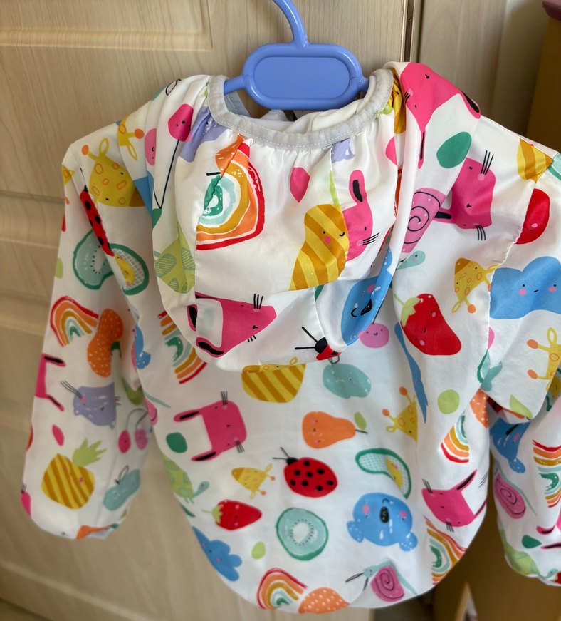 Renkli Desenli Kız Çocuk Yağmurluk - Görsel 4