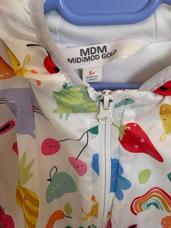 Renkli Desenli Kız Çocuk Yağmurluk - Görsel 2