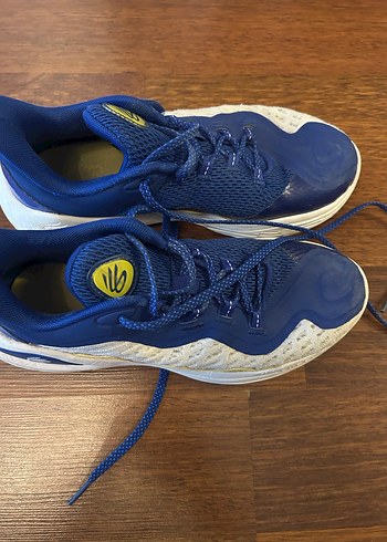 40 Beden Under Armour Spor Ayakkabı- Basket