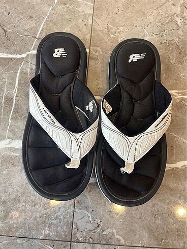 New Balance Terlik