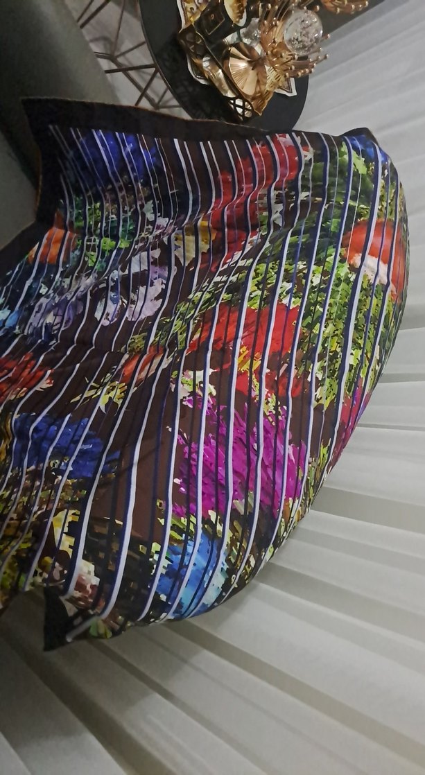 Kadın twill ipek esarp - Görsel 2