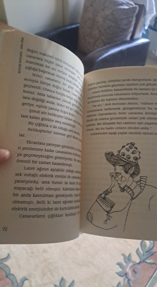 Uzaylılar Geliyor - Sanat Kitabı - Görsel 2