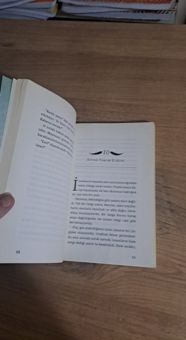 Dünyanın En Komik Adamı - Cary Fagan - Görsel 3