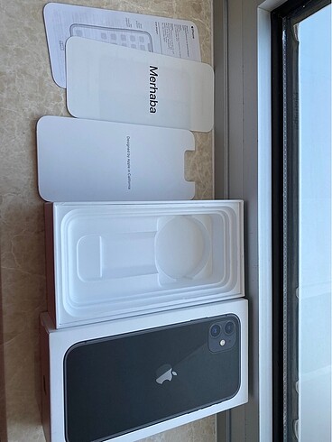 iPhone 11 64 GB boş kutu