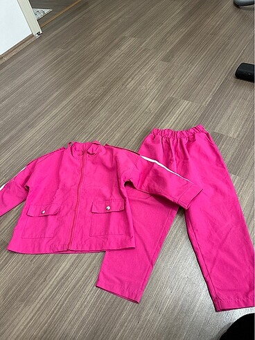 Butik kız çocuk duşta takım 7-8