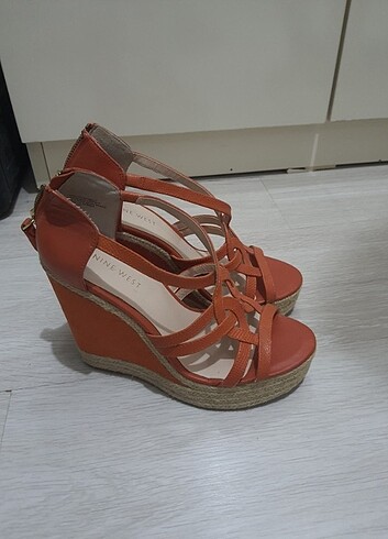 37 Beden Nine west topuklu