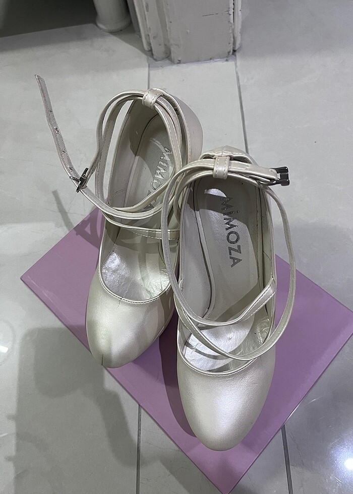 Topuklu ayakkabı - Görsel 2