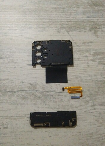 Samsung A13 yedek parça
