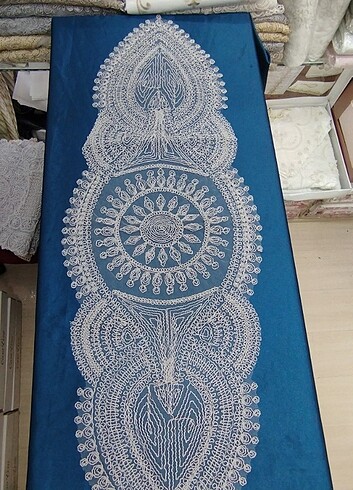  Beden 38X110'CM HAYEL TÜL ÜZERNE KORDNLU RUNER