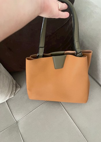 Kadın Deri Fermuarlı Haki Çanta - Görsel 3