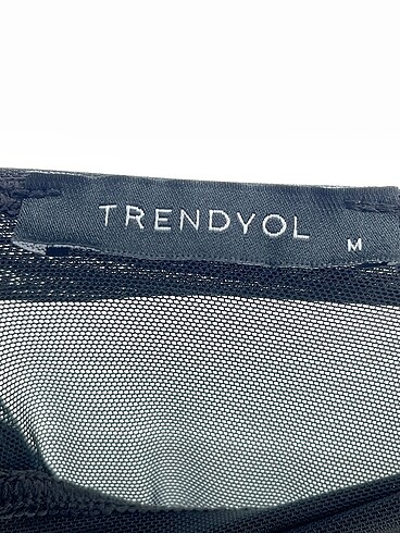 m Beden siyah Renk Trendyol & Milla Bluz %70 İndirimli.