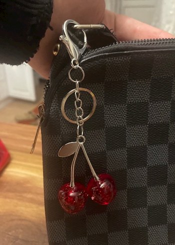 Kırmızı Boncuklu Kiraz Anahtarlık - Görsel 2