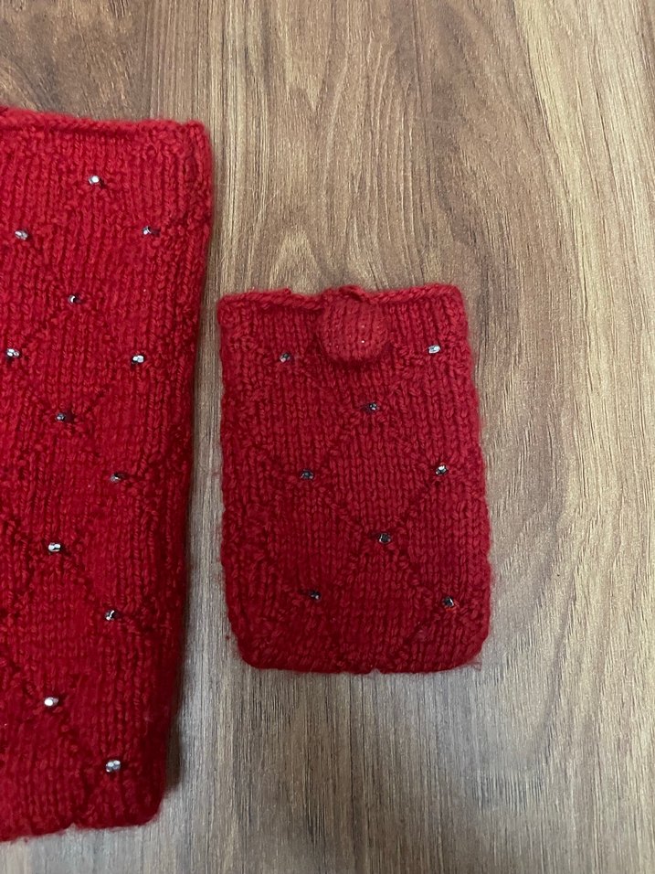 Kırmızı İşlemeli çanta - Görsel 3