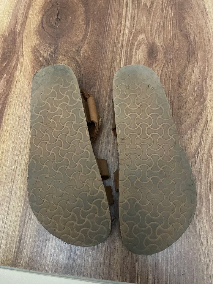 Bej Deri Kadın Dolgu Topuklu Sandalet - Görsel 3