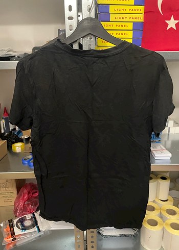 Siyah Baskılı Kısa Kollu Tişört - Görsel 3