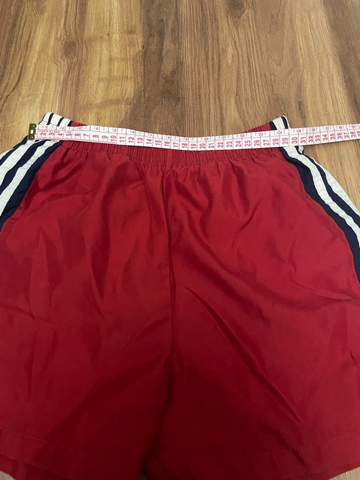 Erkek Kırmızı Mini Spor Şort - Görsel 3