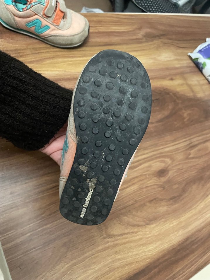 Kız Çocuk Kahverengi New Balance Spor Ayakkabı - Görsel 3