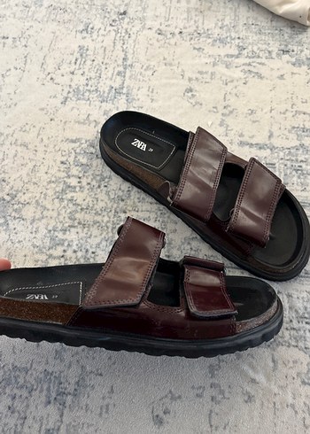 Zara Kahverengi Erkek Günlük Kayışlı Terlik