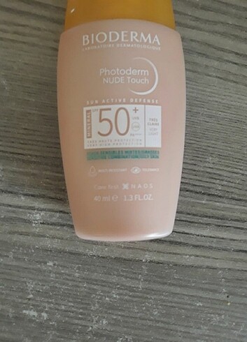 Bioderma photoderm nude touch spf 50