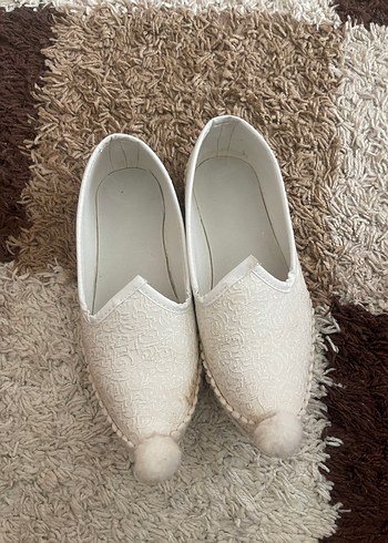 Beyaz Nakışlı çarık - Görsel 3