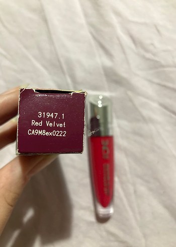 Oriflame The One Kırmızı Ruj