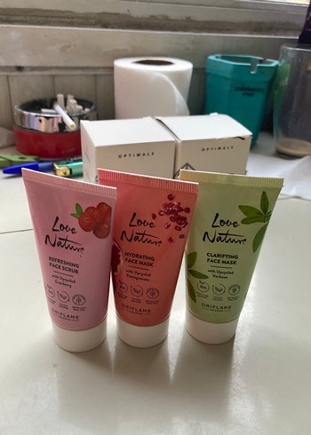 Love Nature Yüz Maskesi ve Peeling Seti