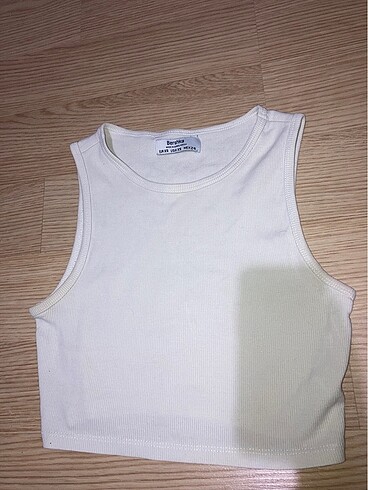 Bershka Crop