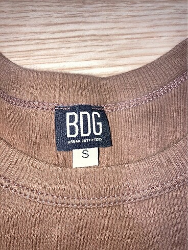 Urban Outfitters Urban Outfitters Crop