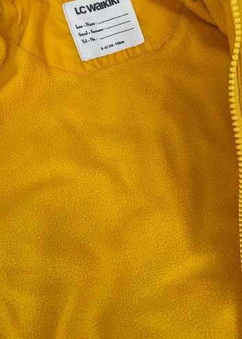 Sarı Kemerli Kız Çocuk Mont - Görsel 4