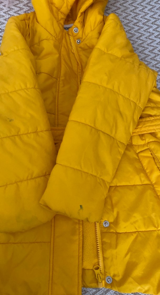 Sarı Kemerli Kız Çocuk Mont - Görsel 3