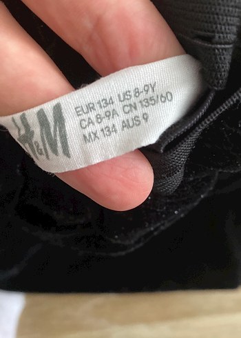 Kız Çocuk Siyah Süet Fiyonklu Şort - Görsel 3