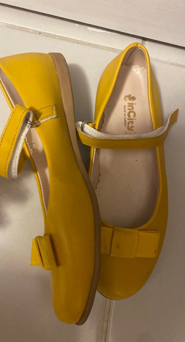 Sarı Kız Çocuk Rugan Babet Ayakkabı - Görsel 2