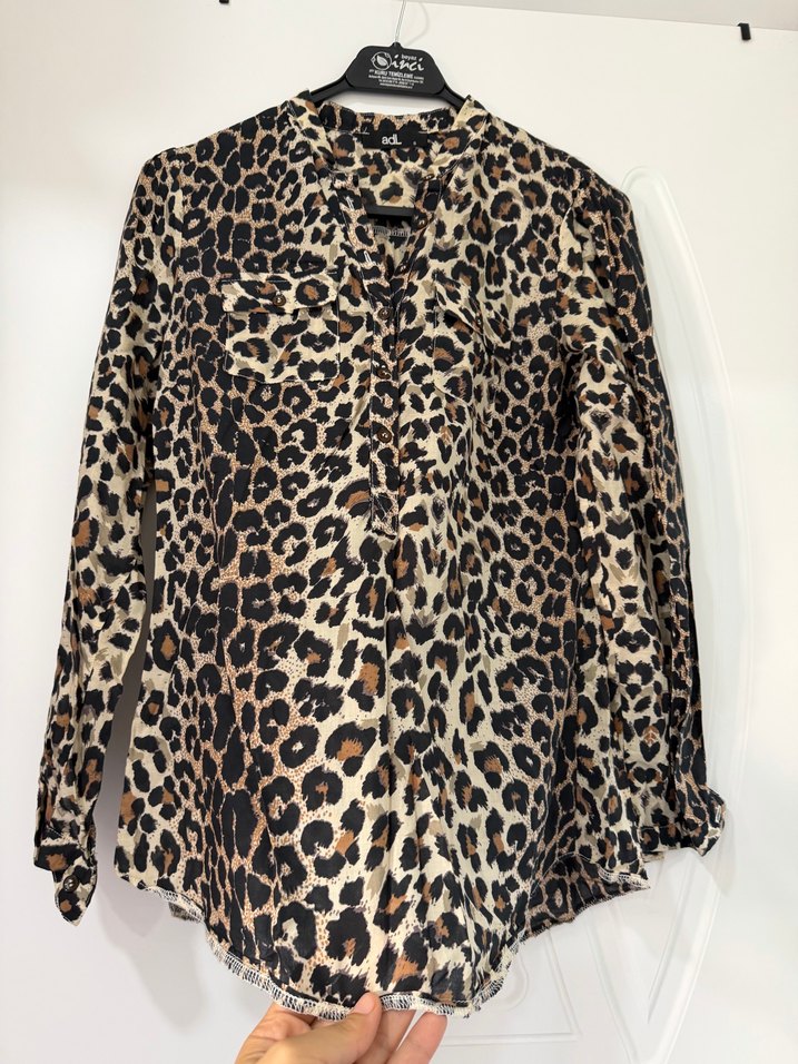 Leopar Desenli Gömlek — görsel 3/7