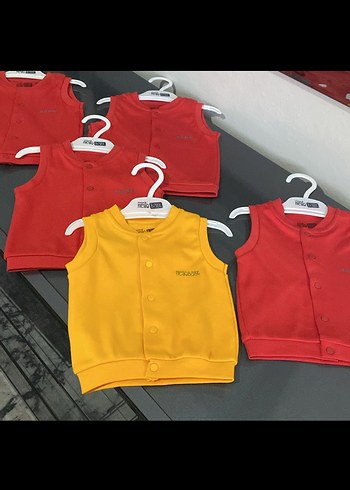 Erkek Çocuk Düğmeli Kolsuz Street Wear Yelek