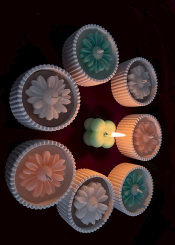 Renkli Tasarımlı Mumlar - Görsel 2