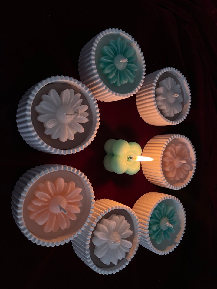 Renkli Tasarımlı Mumlar - Görsel 2