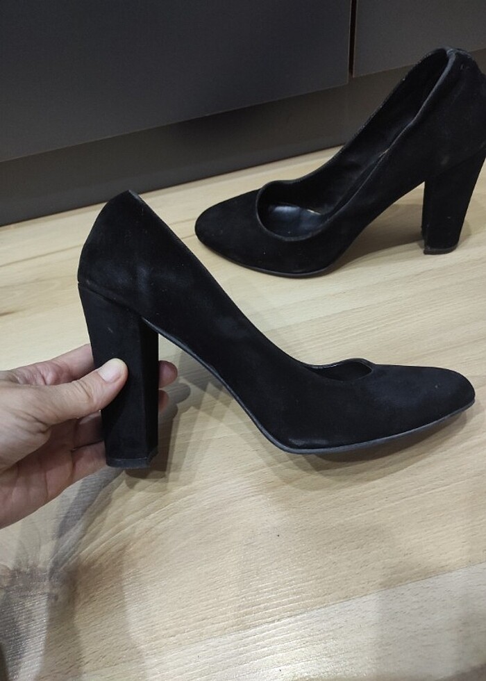 Topuklu ayakkabı - Görsel 2