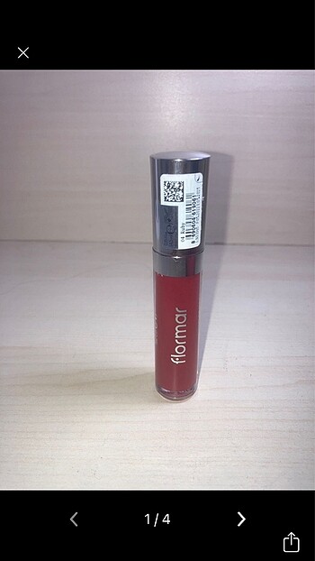 Flormar dewy lip booster