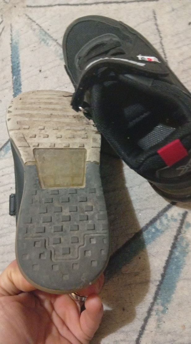 Beşiktaş Siyah Erkek Çocuk Spor Ayakkabısı - Görsel 4